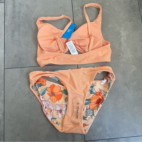 NEW Cupshe Romantic Flower Twist-Front Bralette and Hipster Bikini orange small - Picture 10 of 12
